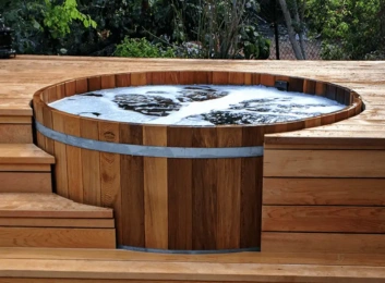 pool hot tub