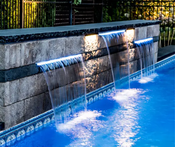 swimming pool water fall (1)
